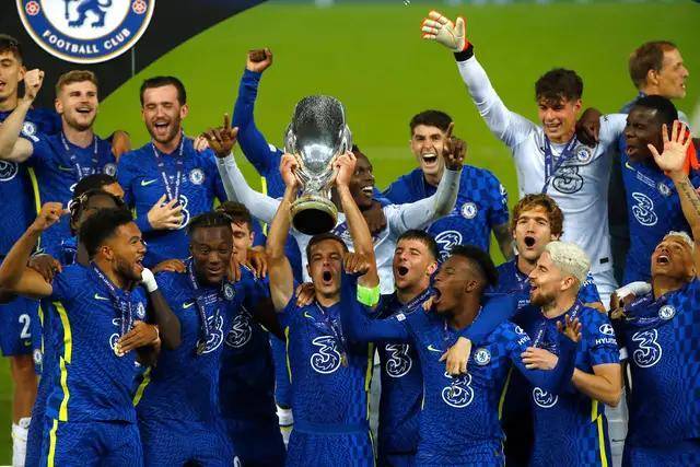 媒体人：中国男篮与李凯尔继续合作的几率很低